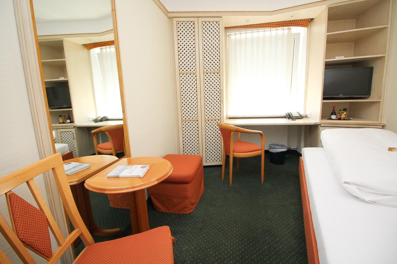 Hotel Leopold München Eksteriør billede